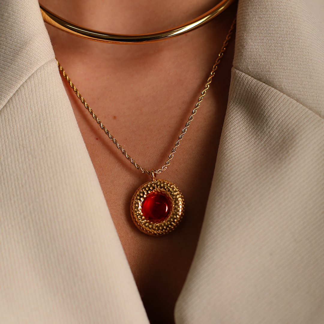 CAT EYE STONE NECKLACE