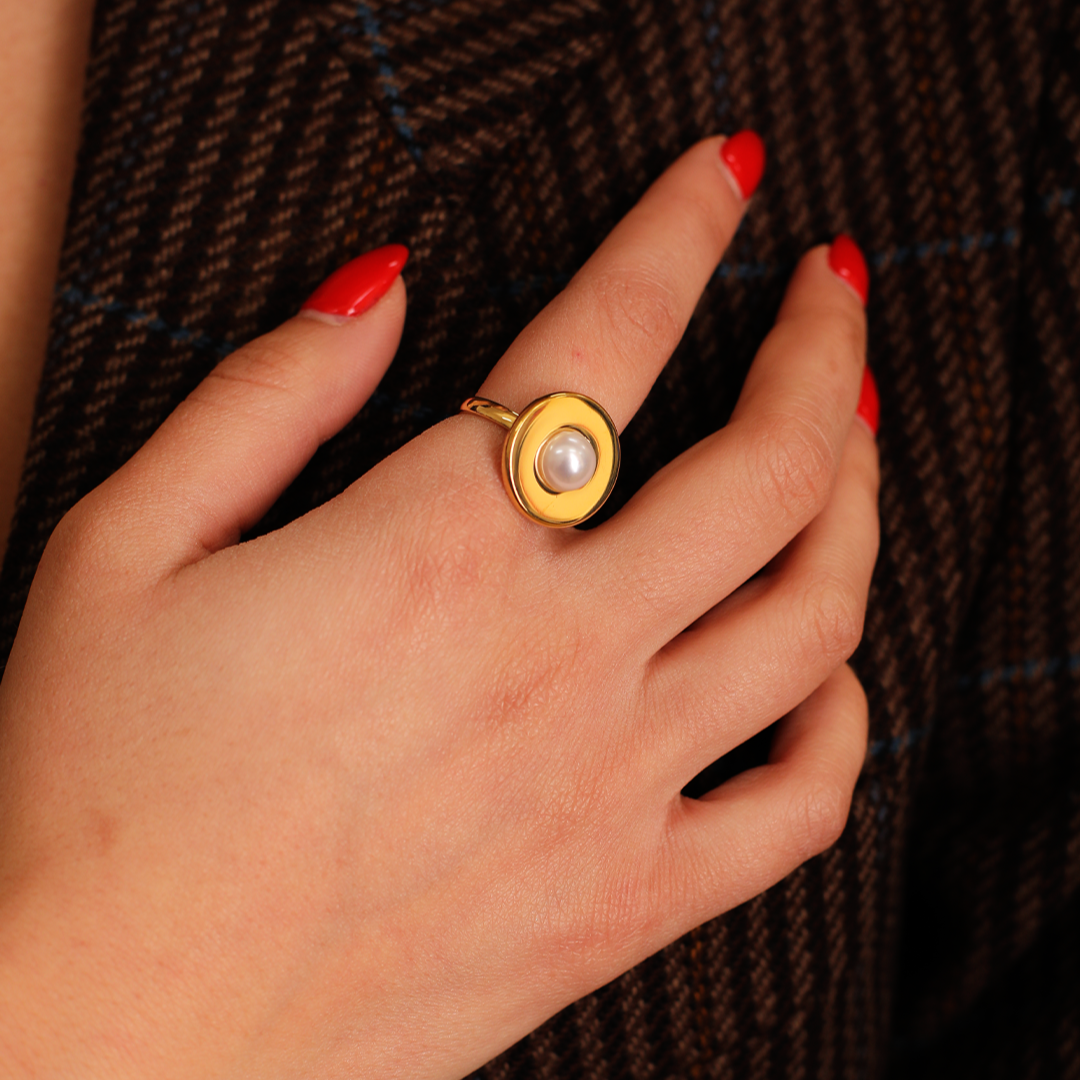 ROUND PEARL RING